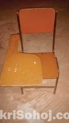 Writting chair